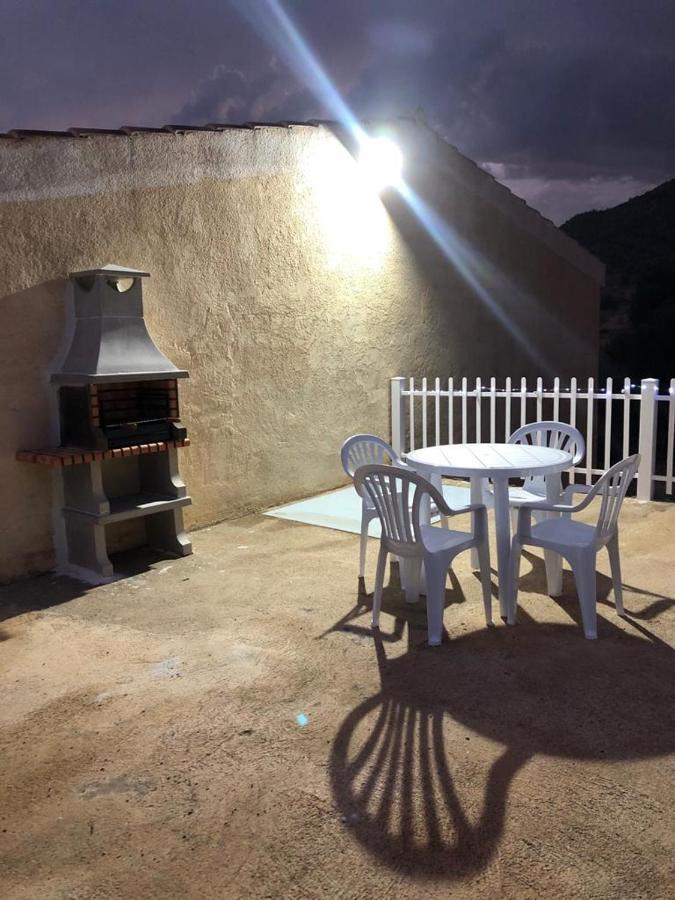 Hostal Vivienda Rural Embalse San Clemente Huéscar Exterior foto